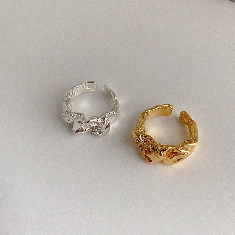 Vintage irregular metal pleated adjustable ring