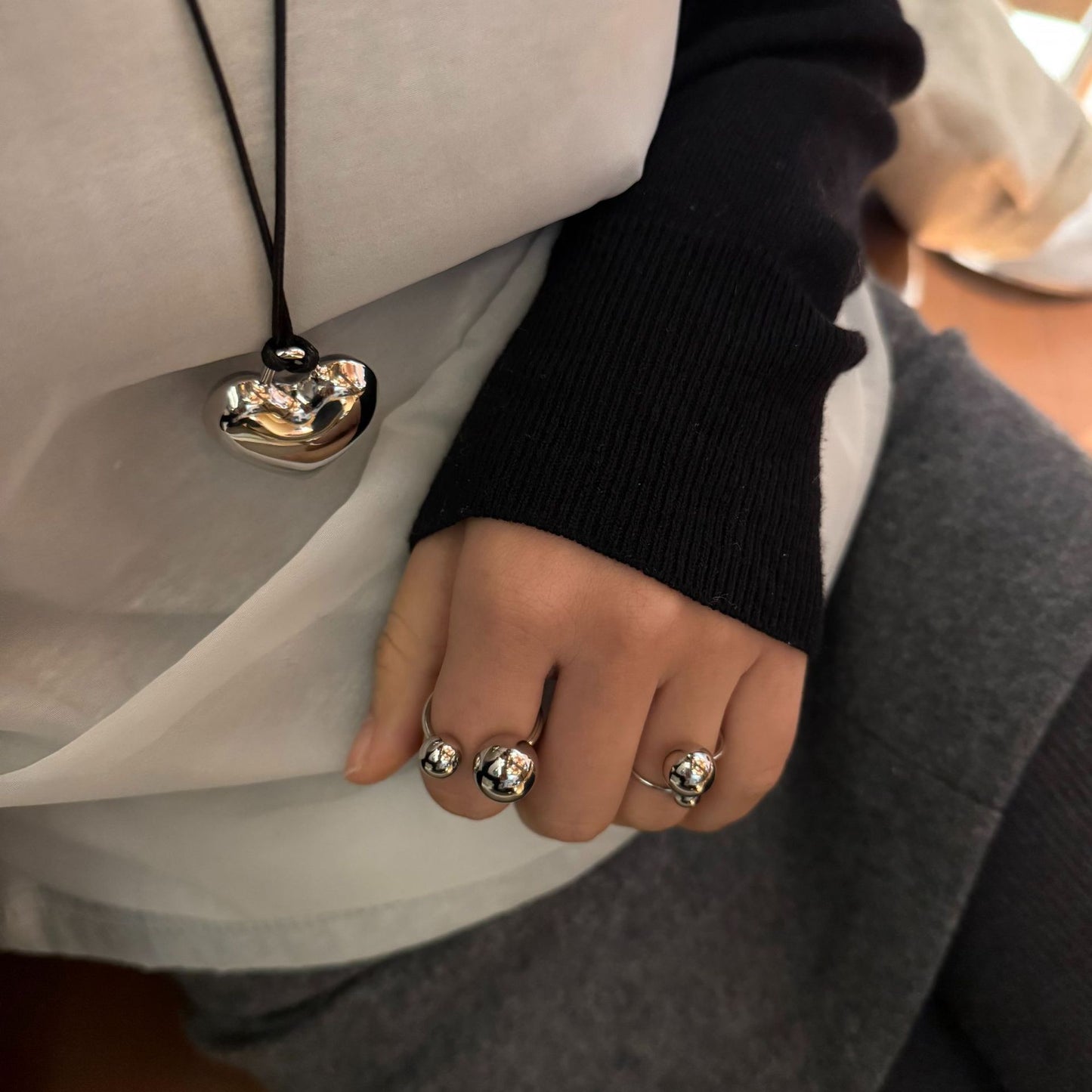 Spherical stainless steel ring