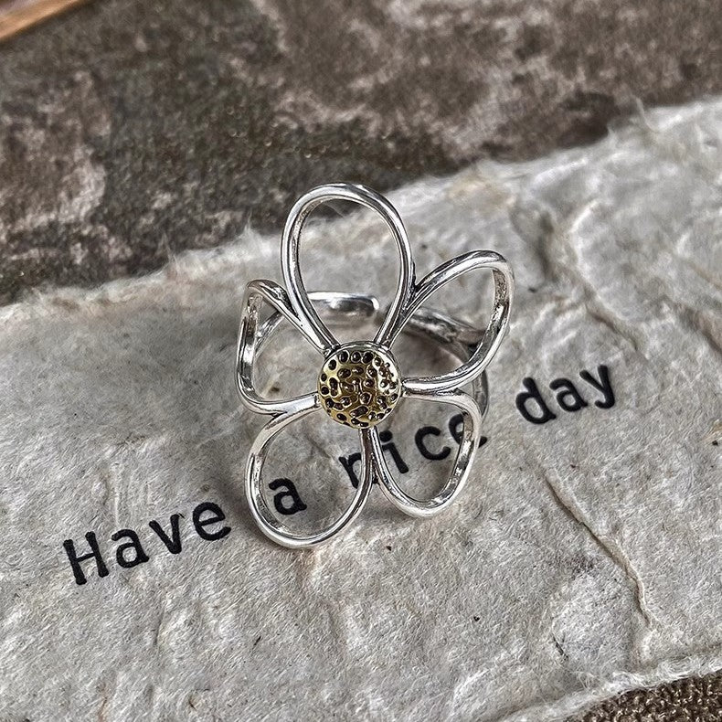 Distressed Daisy Rings