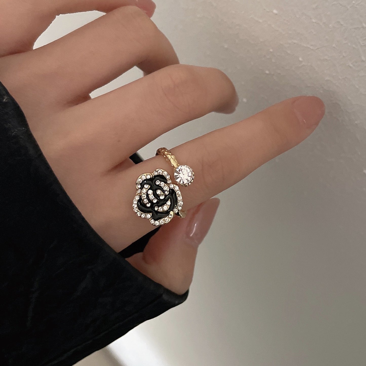 Light luxury zircon camellia open ring