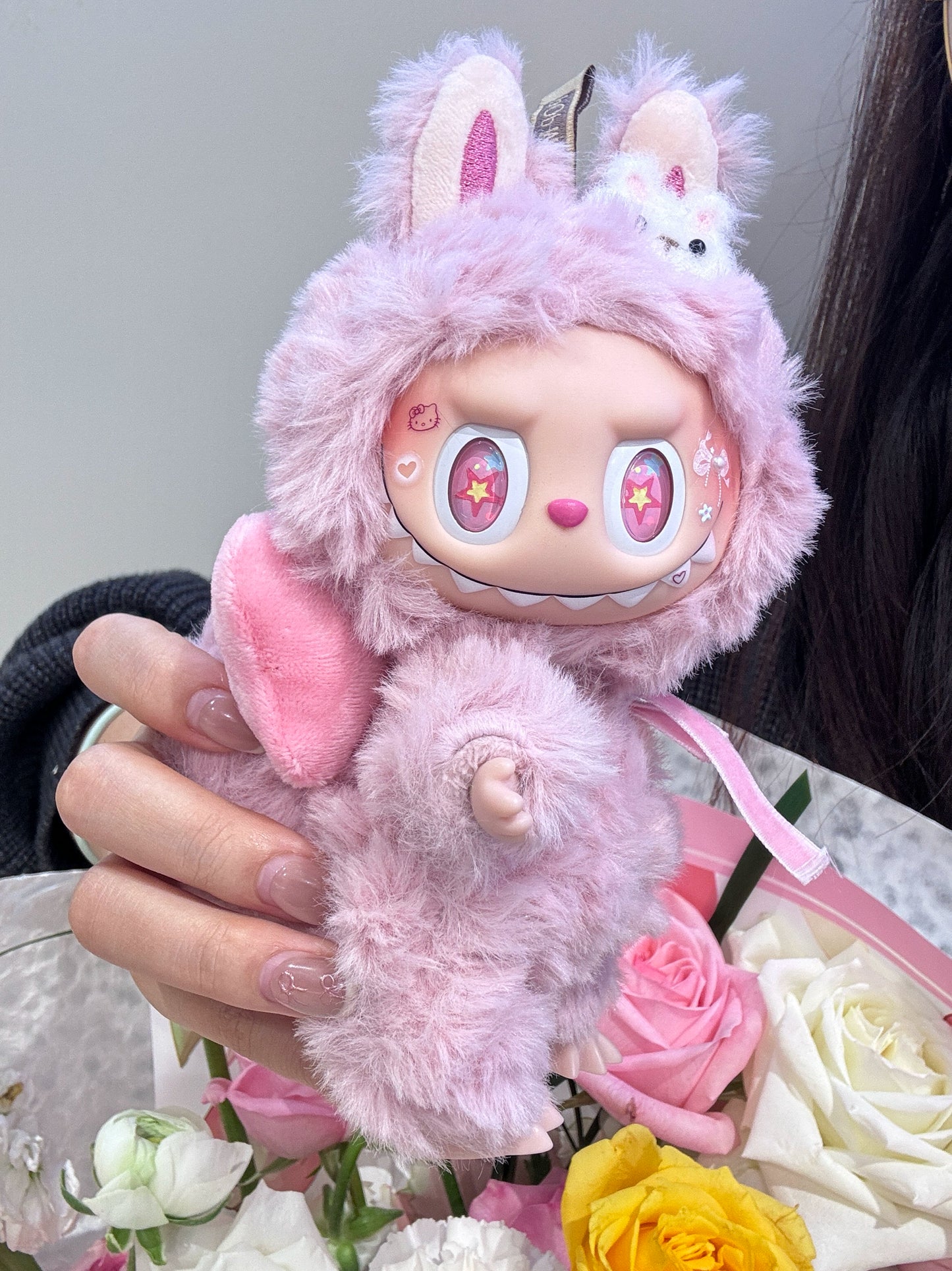 Original, the girl's strawberry bear LABUBU can be shot directly, the genuine generation Macaron is changed to a baby.