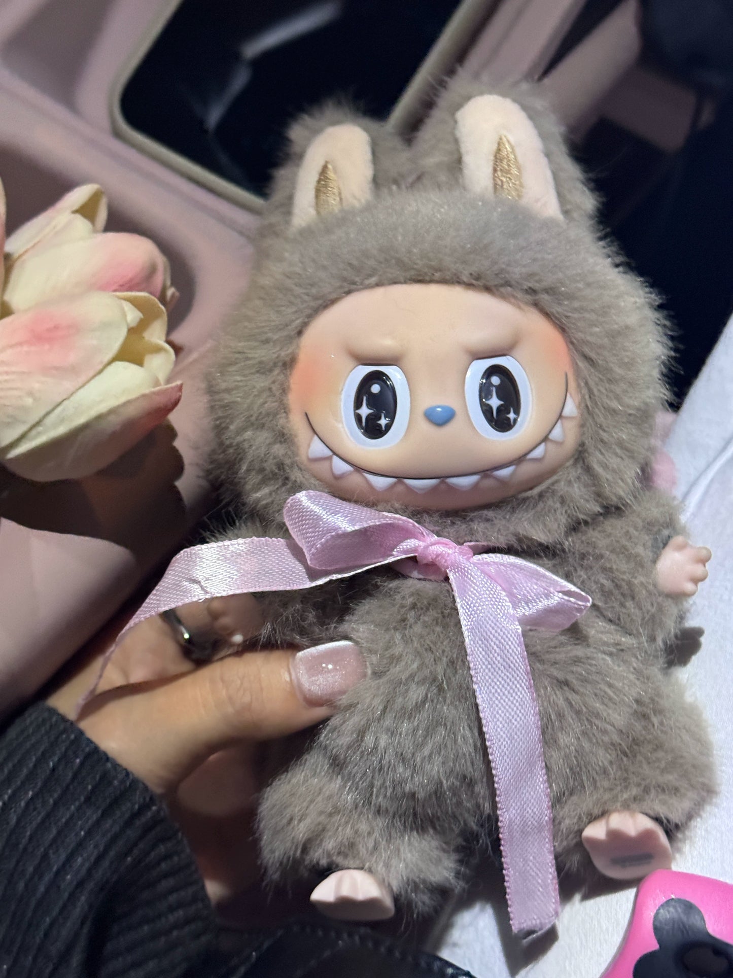Exclusive customization, original, squirrel big tail LABUBU genuine first-generation macaron change baby, can be shot directly